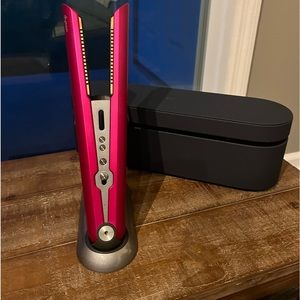 Like New Dyson Corrale Hair Straightener in Fuchsia